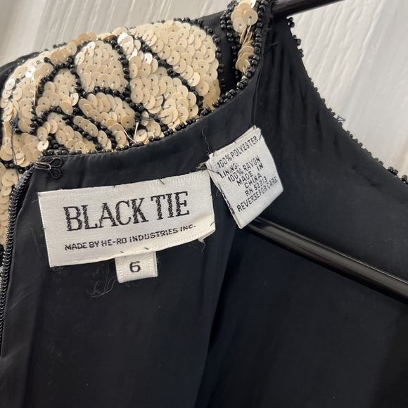 Vintage 90s Black Tie Gown Women's 6 Black Ivory Sequin Beaded Chiffon Formal - Picture 8 of 10